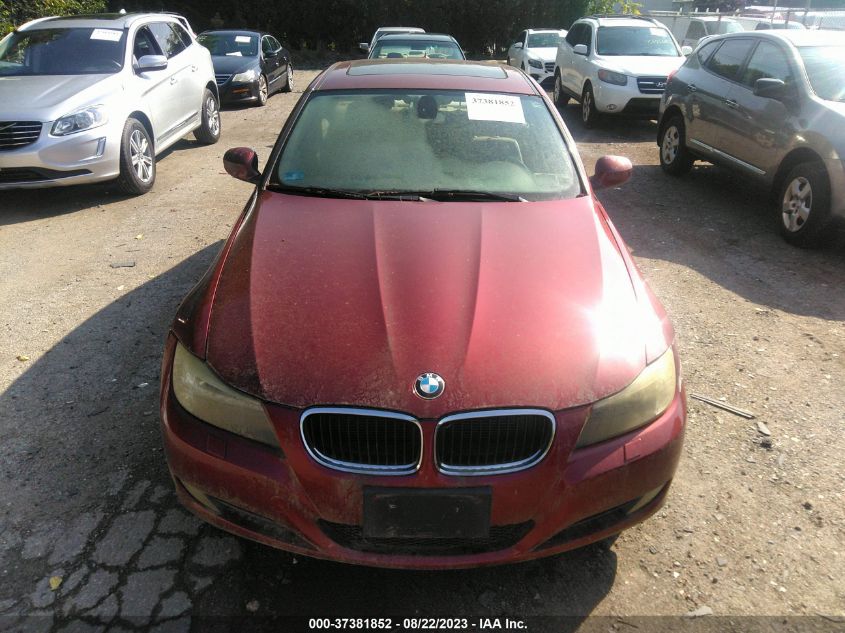 Photo 11 VIN: WBAPK7C51BA771862 - BMW 3ER 