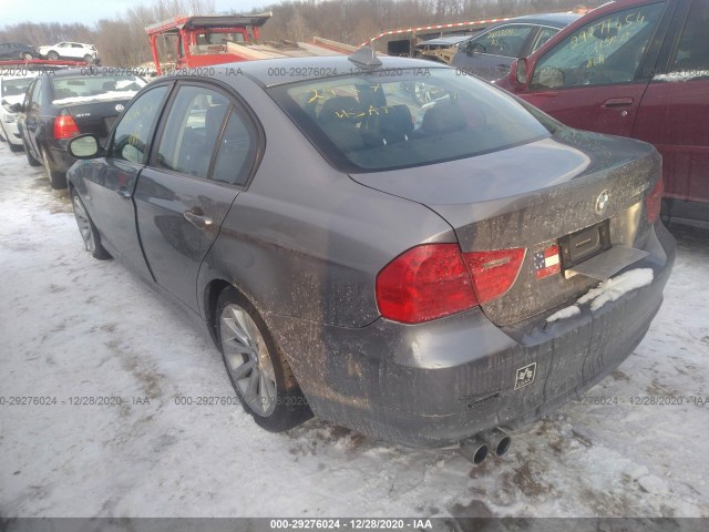 Photo 2 VIN: WBAPK7C51BA820722 - BMW 3 