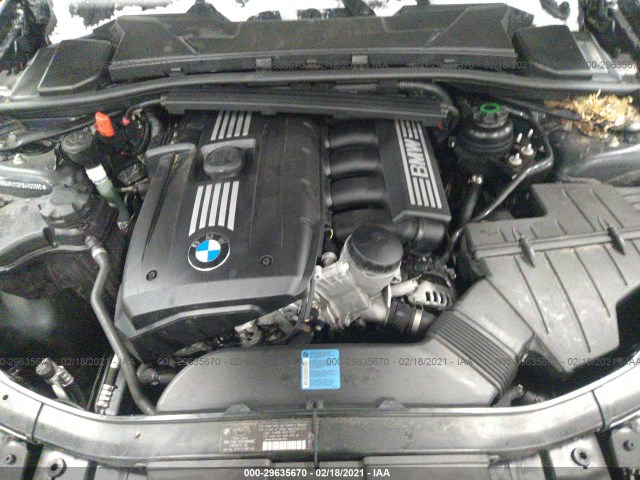 Photo 9 VIN: WBAPK7C51BA820865 - BMW 3 