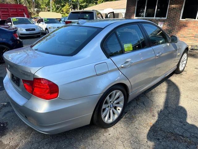 Photo 3 VIN: WBAPK7C51BA973259 - BMW 328 XI 