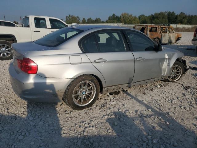 Photo 2 VIN: WBAPK7C52AA462495 - BMW 328 XI 