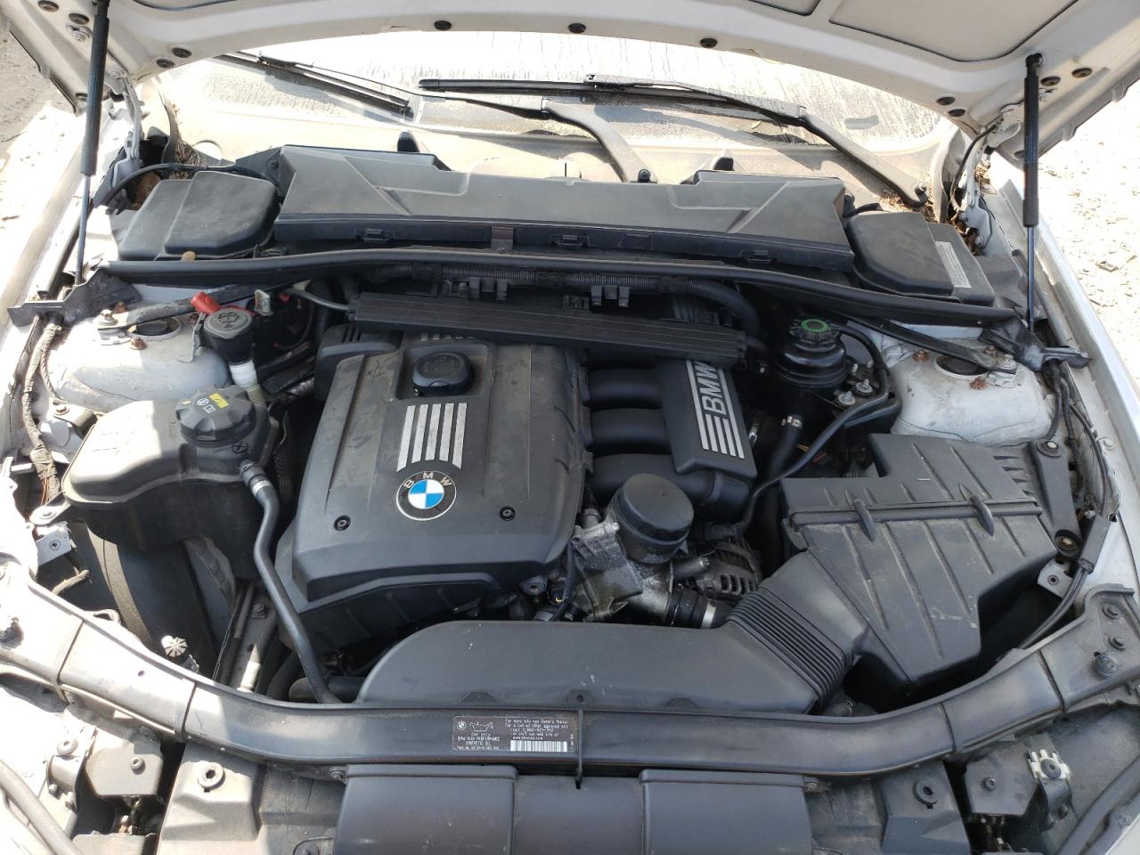 Photo 10 VIN: WBAPK7C52BA973397 - BMW 3ER 