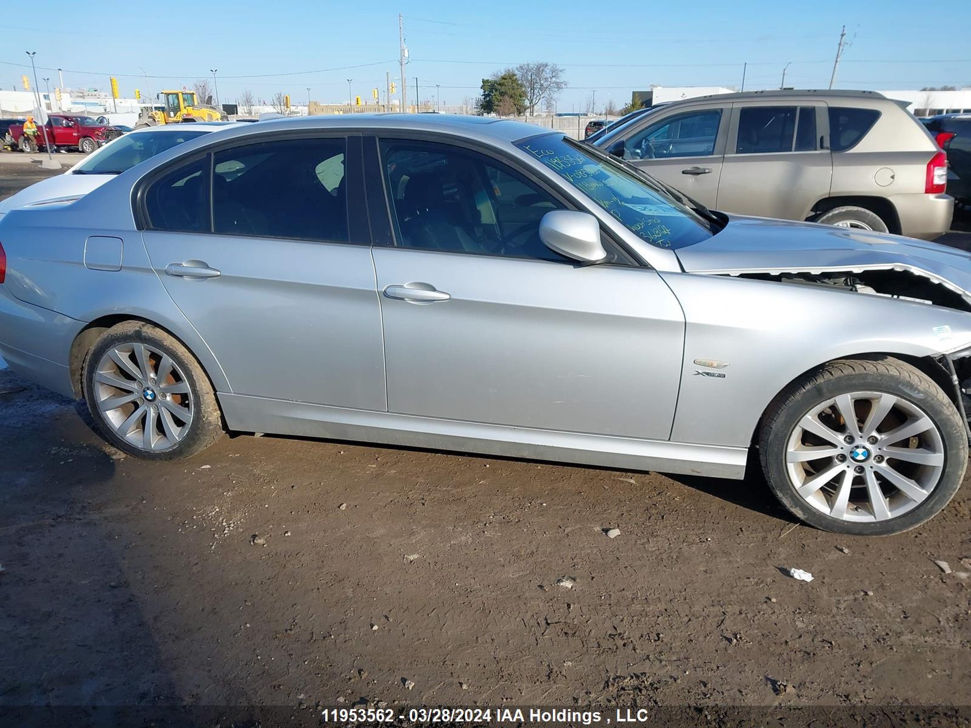 Photo 12 VIN: WBAPK7C52BF085980 - BMW 3ER 