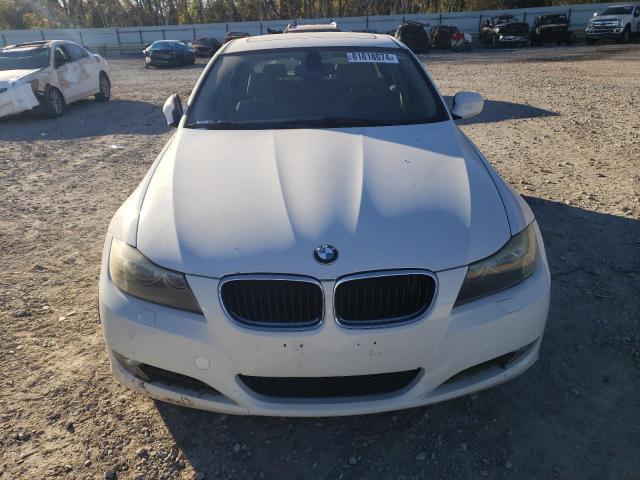 Photo 4 VIN: WBAPK7C53BA821967 - BMW 328 XI 