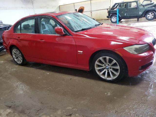 Photo 3 VIN: WBAPK7C53BA970928 - BMW 3 SERIES 