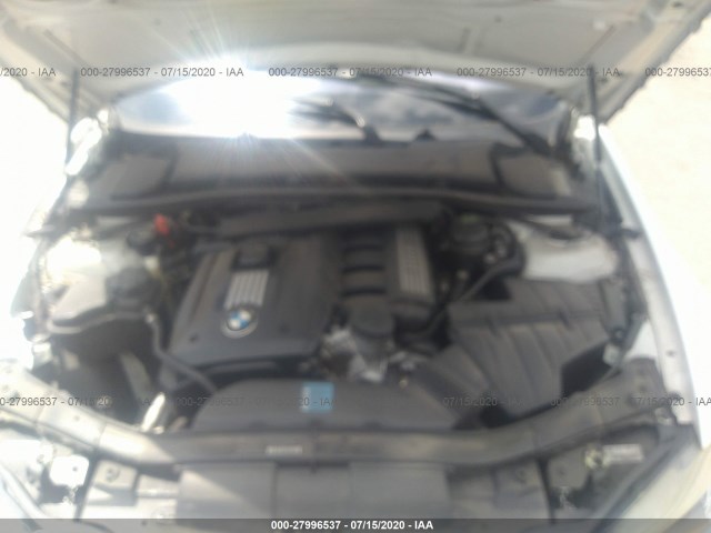 Photo 9 VIN: WBAPK7C54AA461137 - BMW 3 