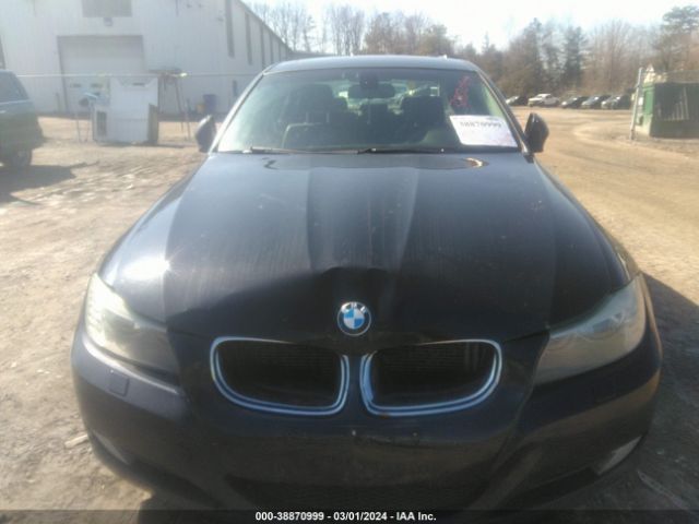 Photo 5 VIN: WBAPK7C54BA820083 - BMW 328I 