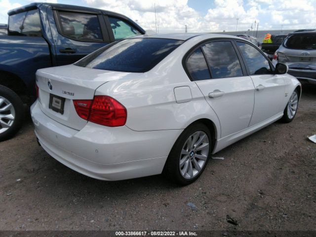 Photo 3 VIN: WBAPK7C54BA973630 - BMW 3 SERIES 