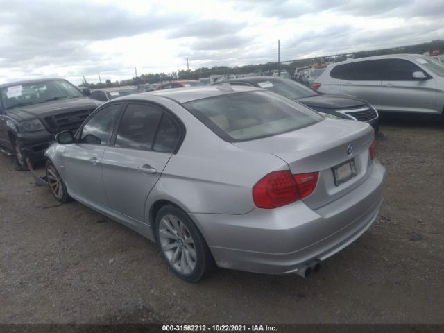 Photo 2 VIN: WBAPK7C54BA975152 - BMW 3 