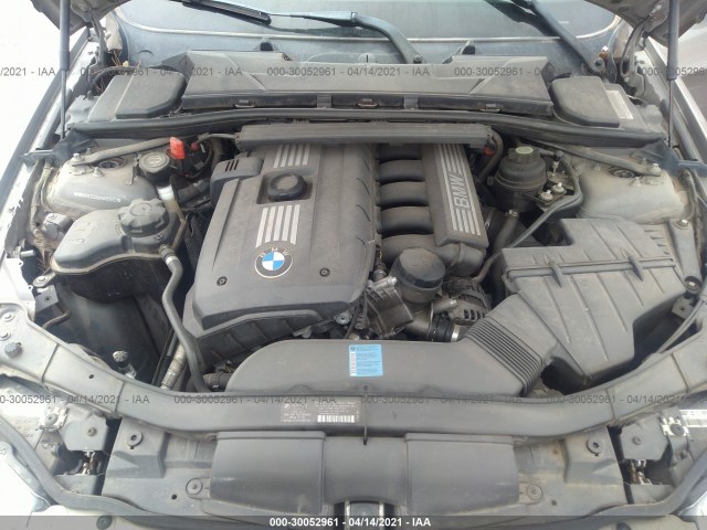 Photo 9 VIN: WBAPK7C55AA461650 - BMW 3 