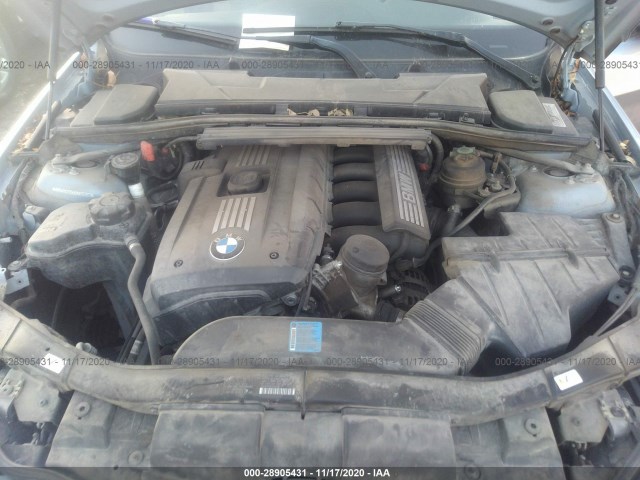 Photo 9 VIN: WBAPK7C55BA816382 - BMW 3 