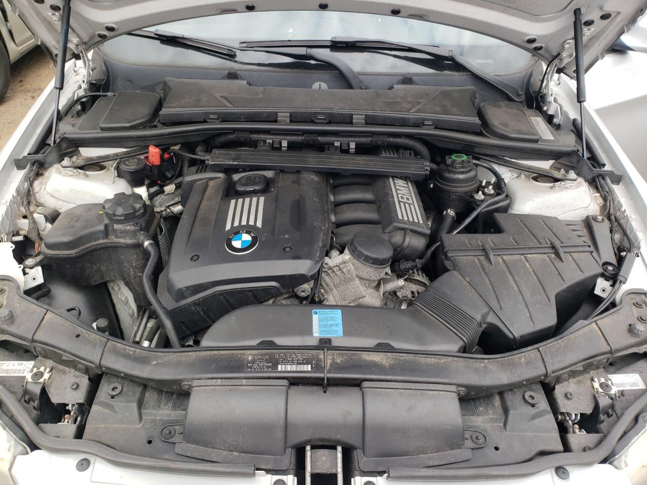 Photo 10 VIN: WBAPK7C55BA970445 - BMW 3ER 