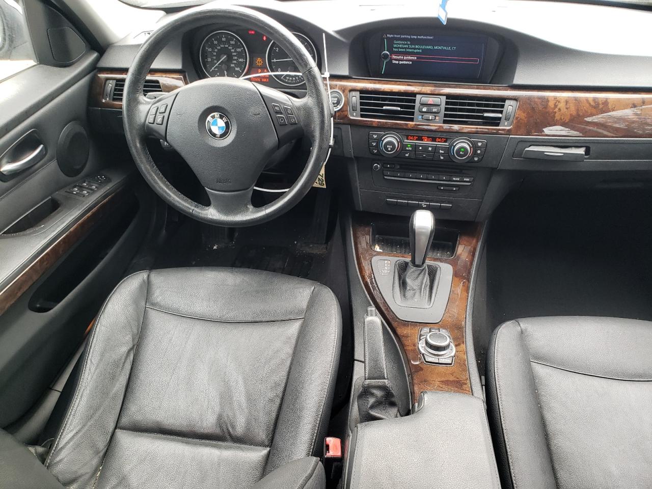 Photo 7 VIN: WBAPK7C55BA970445 - BMW 3ER 