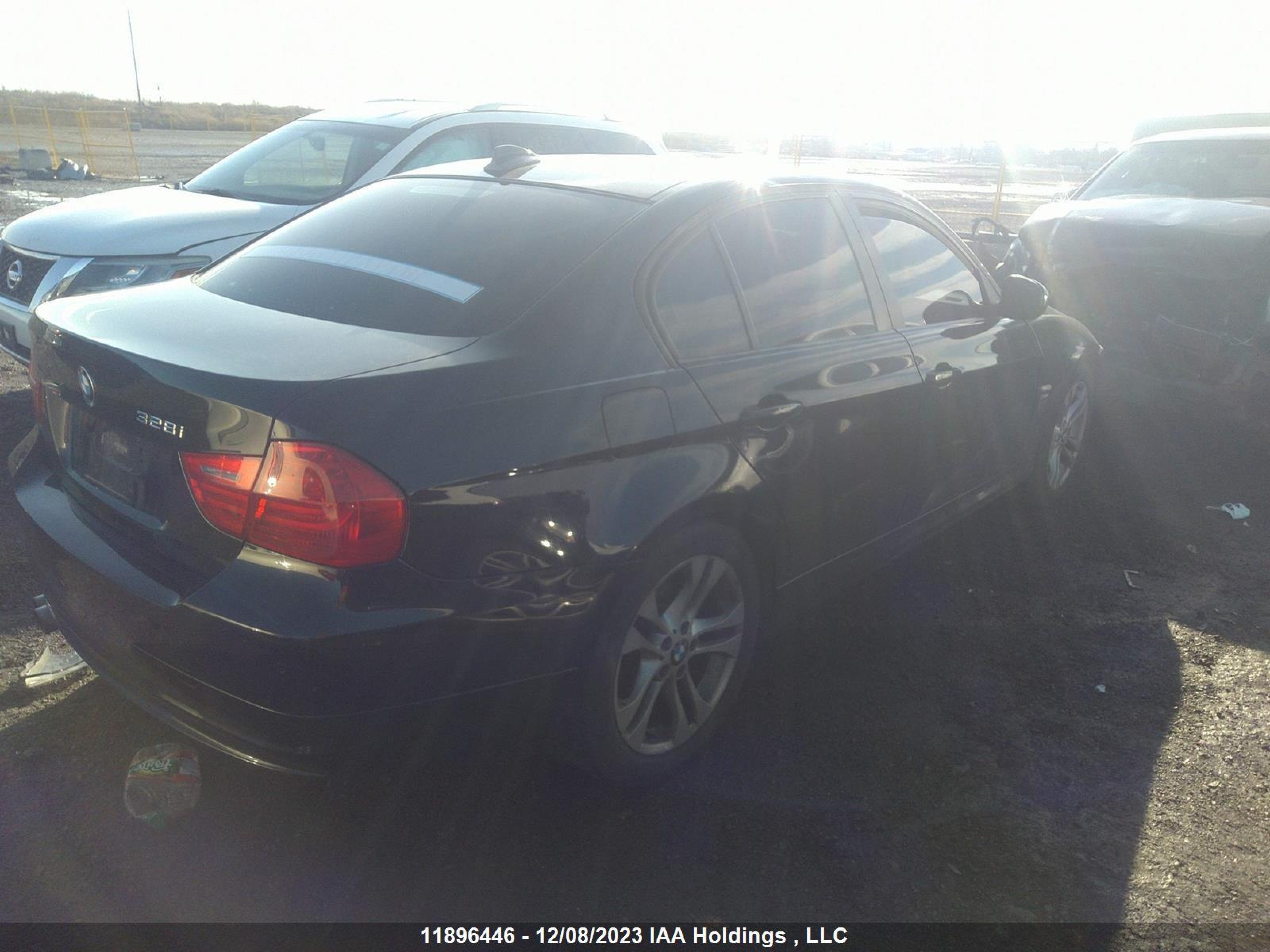 Photo 3 VIN: WBAPK7C55BF084144 - BMW 3ER 