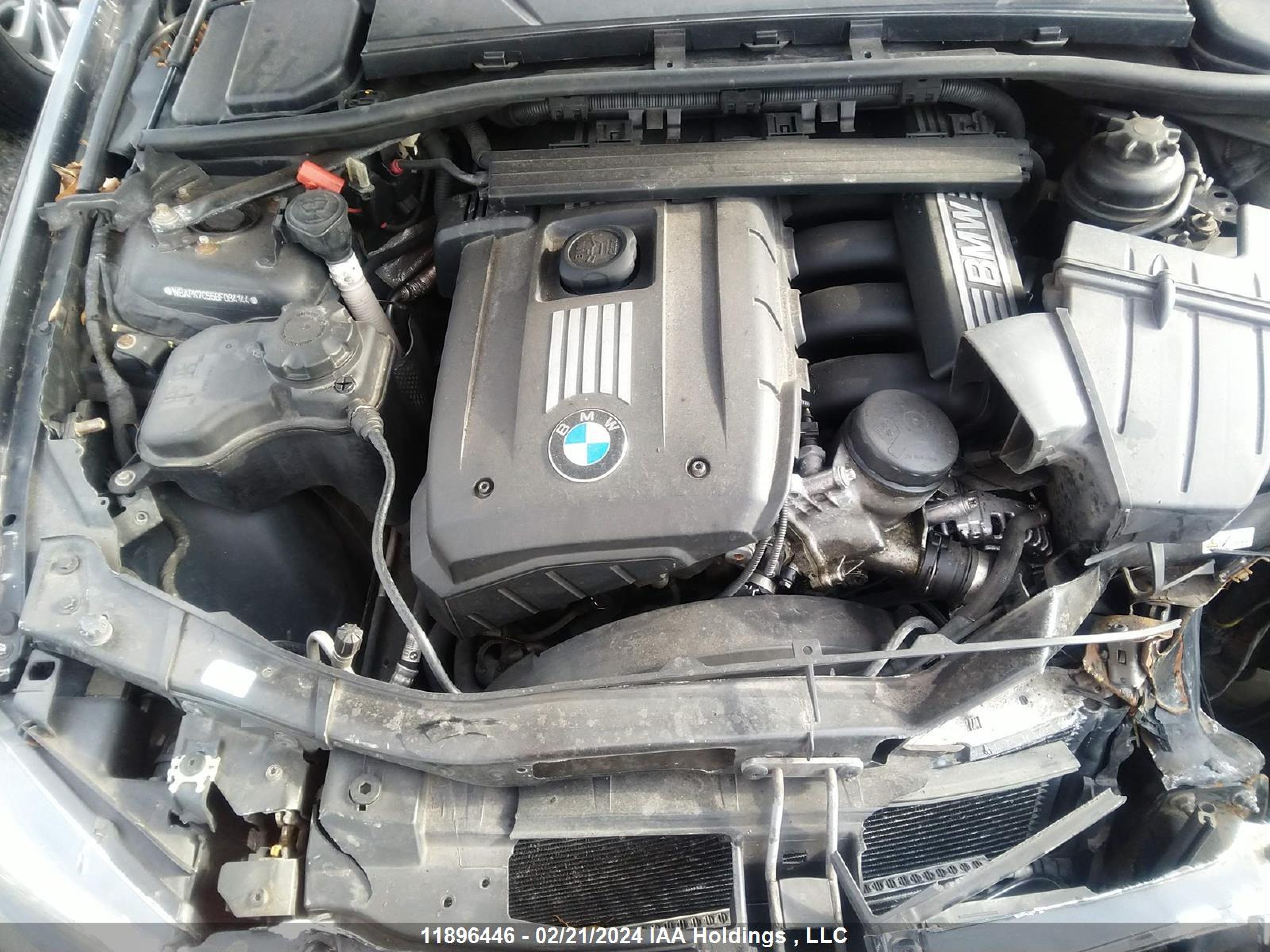 Photo 9 VIN: WBAPK7C55BF084144 - BMW 3ER 