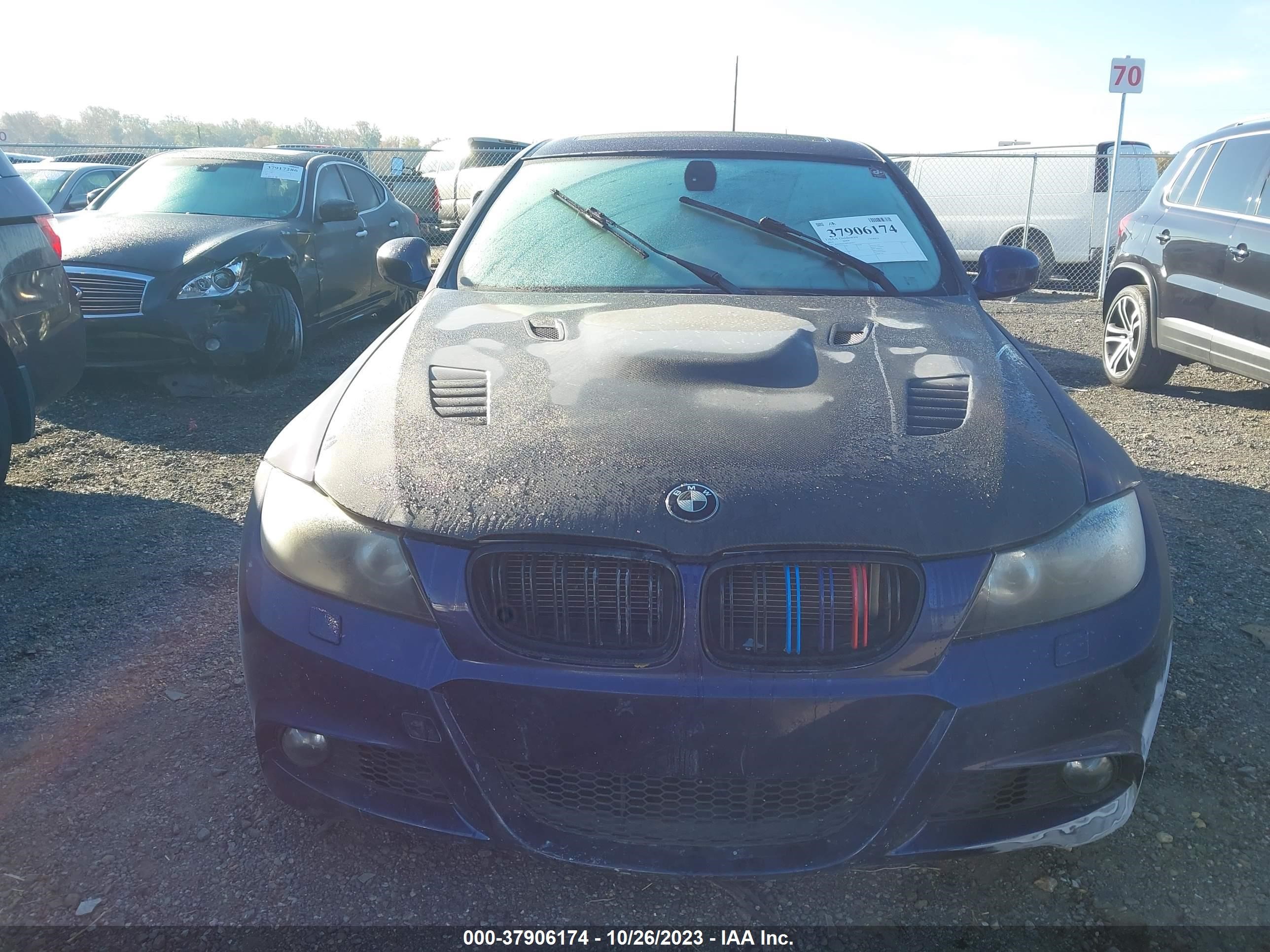 Photo 11 VIN: WBAPK7C55BF085925 - BMW 3ER 