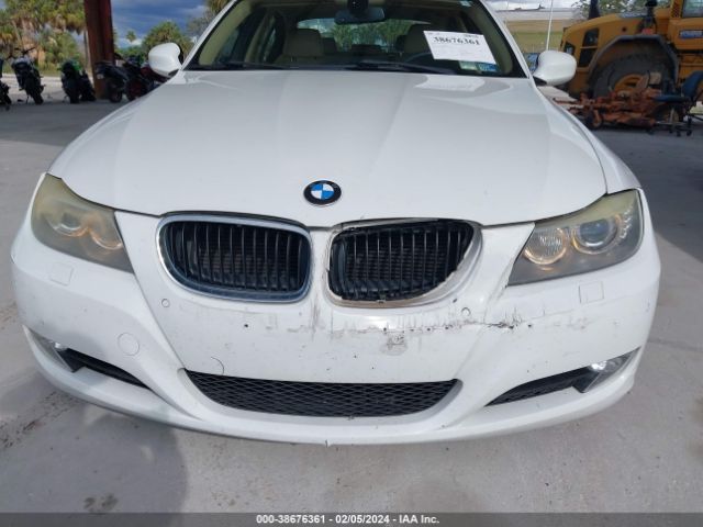 Photo 5 VIN: WBAPK7C56AA460250 - BMW 328I 