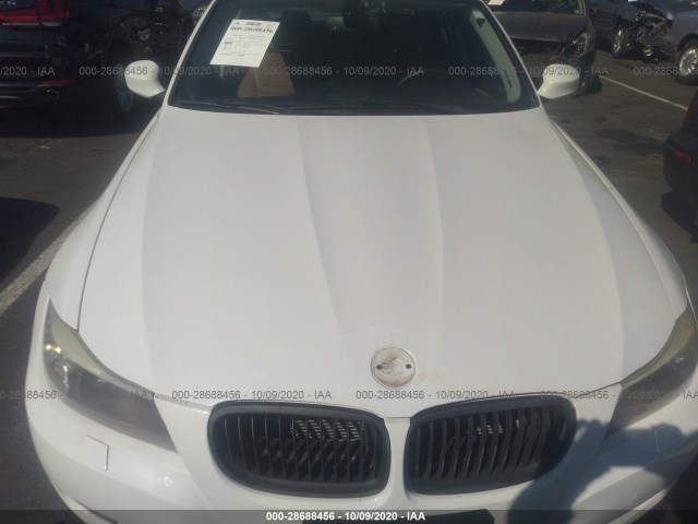 Photo 9 VIN: WBAPK7C56BA970986 - BMW 3 