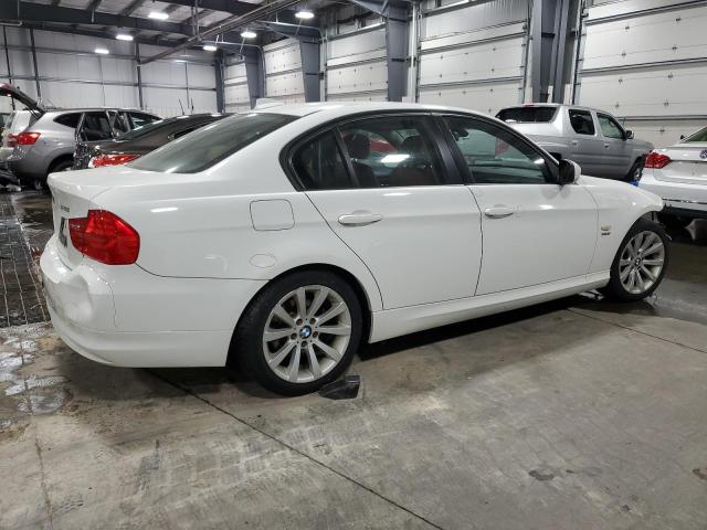 Photo 2 VIN: WBAPK7C56BA973614 - BMW 3 SERIES 