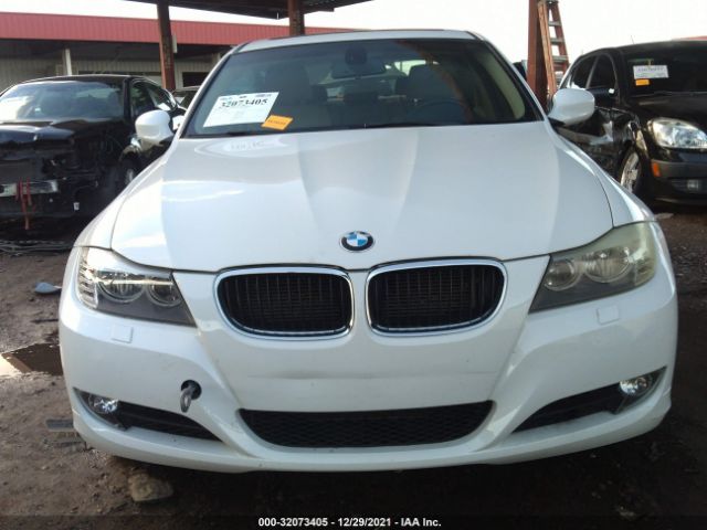 Photo 5 VIN: WBAPK7C56BF082676 - BMW 3 