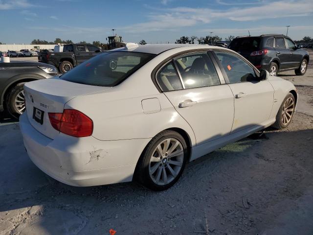 Photo 2 VIN: WBAPK7C57BA820840 - BMW 328 XI 