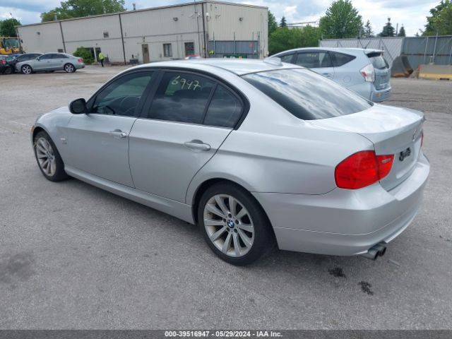 Photo 2 VIN: WBAPK7C57BA821583 - BMW 328I 