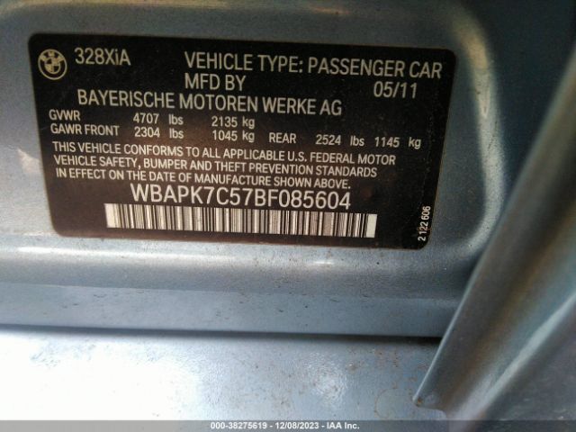 Photo 8 VIN: WBAPK7C57BF085604 - BMW 328I 