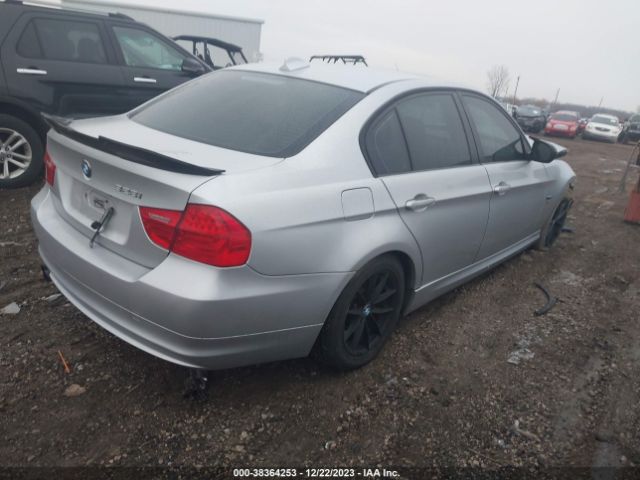 Photo 3 VIN: WBAPK7C58AA462341 - BMW 328I 