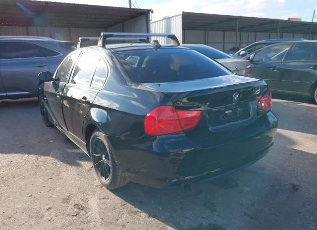 Photo 2 VIN: WBAPK7C58AA771355 - BMW 328I 