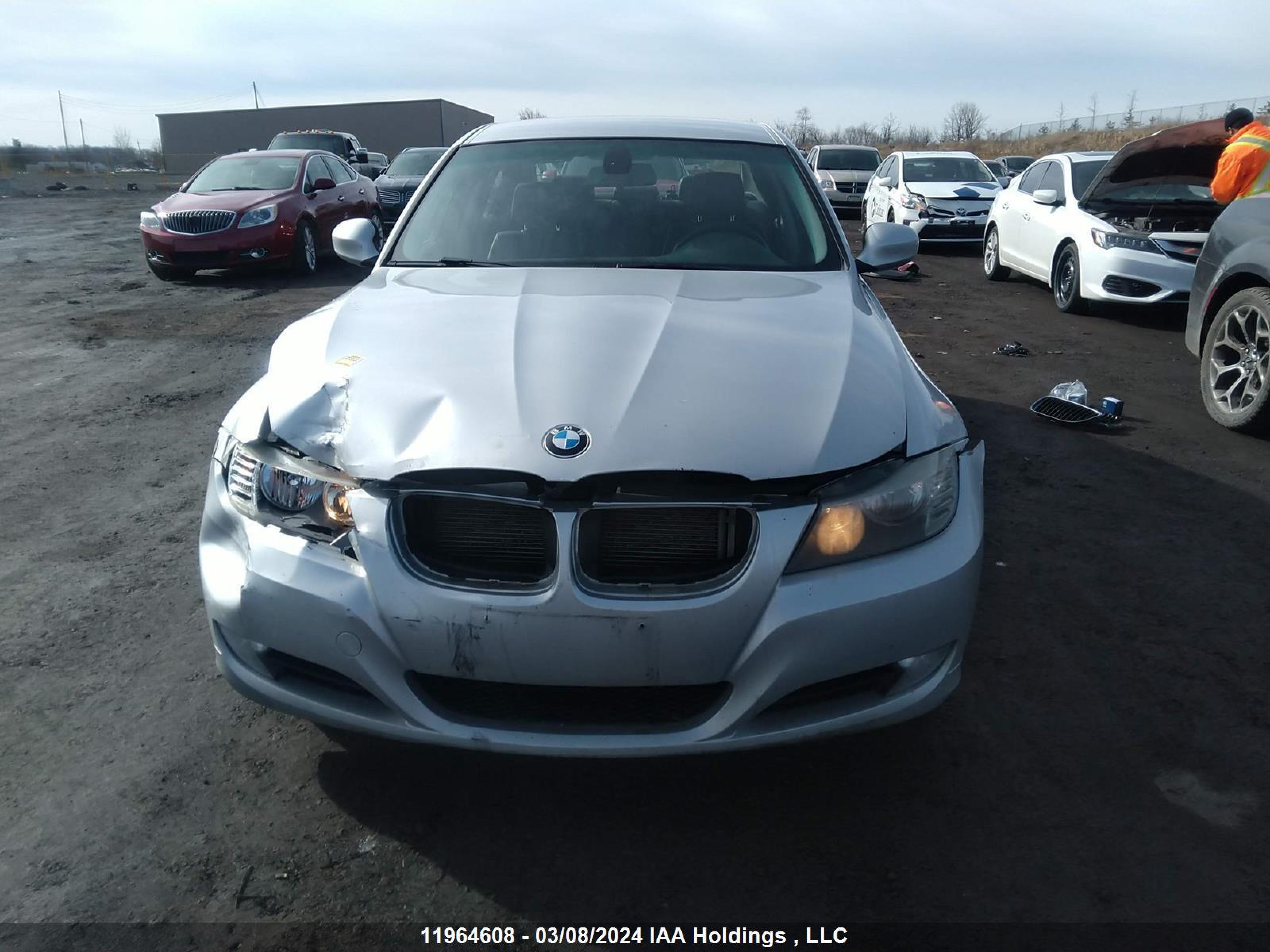 Photo 11 VIN: WBAPK7C58BA772944 - BMW 3ER 