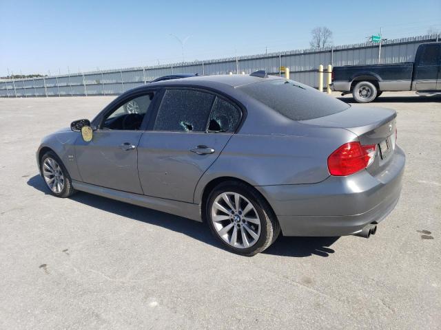 Photo 1 VIN: WBAPK7C58BA816859 - BMW 3 SERIES 