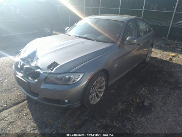 Photo 1 VIN: WBAPK7C58BA817638 - BMW 3 