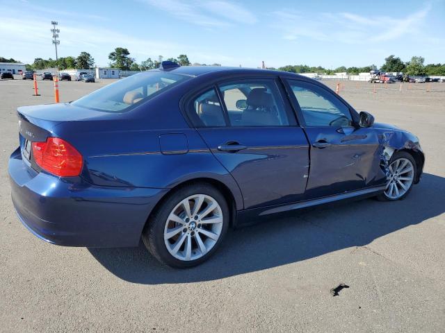 Photo 2 VIN: WBAPK7C58BA820622 - BMW 328 XI 