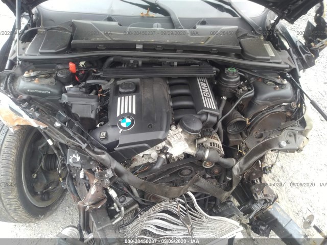 Photo 9 VIN: WBAPK7C58BF082372 - BMW 3 