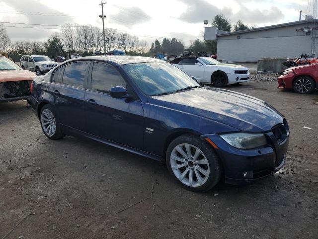 Photo 3 VIN: WBAPK7C58BF082520 - BMW 328 XI 