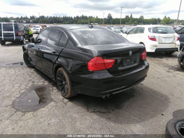 Photo 2 VIN: WBAPK7C58BF083604 - BMW 3 SERIES 