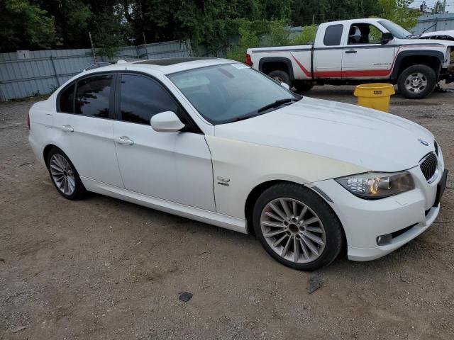 Photo 3 VIN: WBAPK7C59AA462817 - BMW 328 XI 