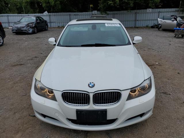 Photo 4 VIN: WBAPK7C59AA462817 - BMW 328 XI 