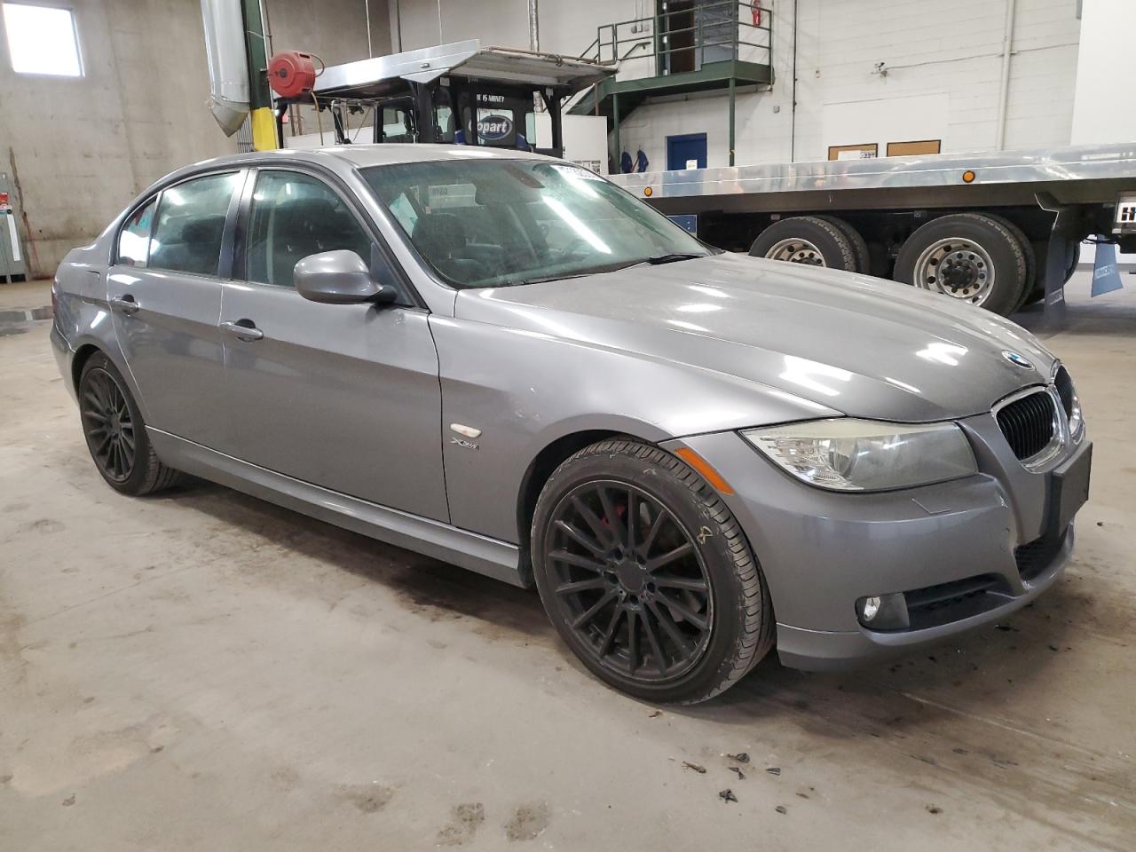 Photo 3 VIN: WBAPK7C59BA817292 - BMW 3ER 