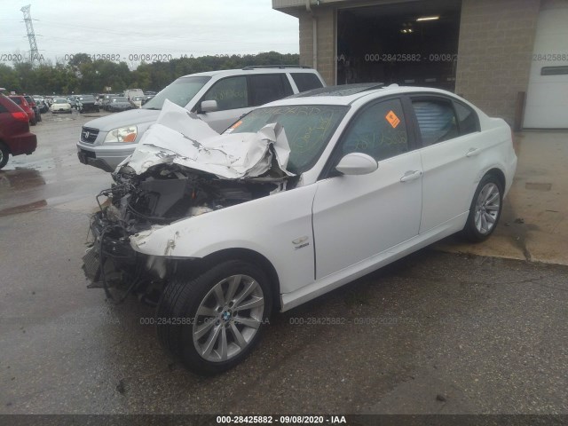 Photo 1 VIN: WBAPK7C59BA819690 - BMW 3 