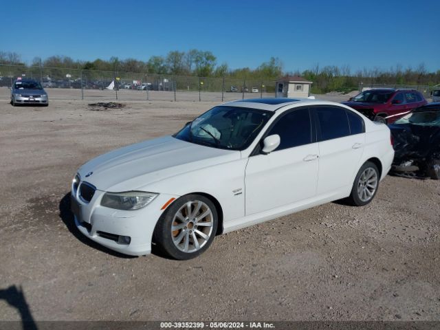 Photo 1 VIN: WBAPK7C59BA972411 - BMW 328I 