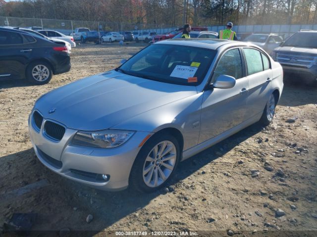 Photo 1 VIN: WBAPK7C59BF082302 - BMW 328I 