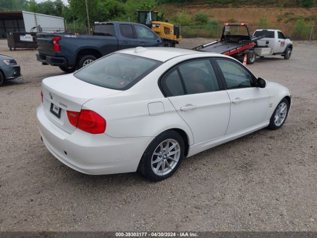 Photo 3 VIN: WBAPK7C5XAA460753 - BMW 328I 