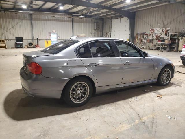 Photo 2 VIN: WBAPK7C5XAA461921 - BMW 328 XI 