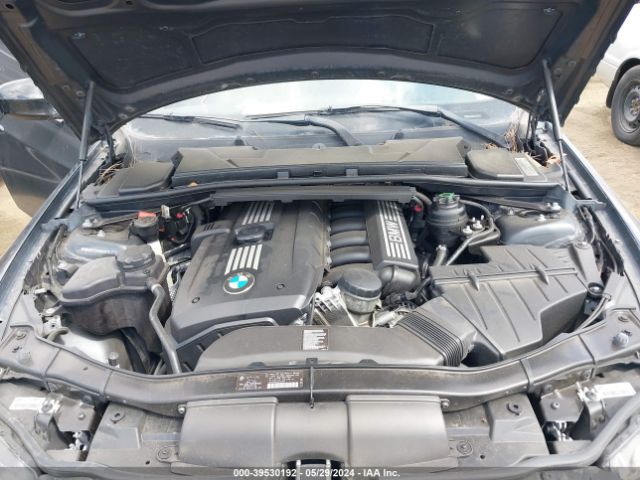 Photo 9 VIN: WBAPK7C5XBA973437 - BMW 328I 