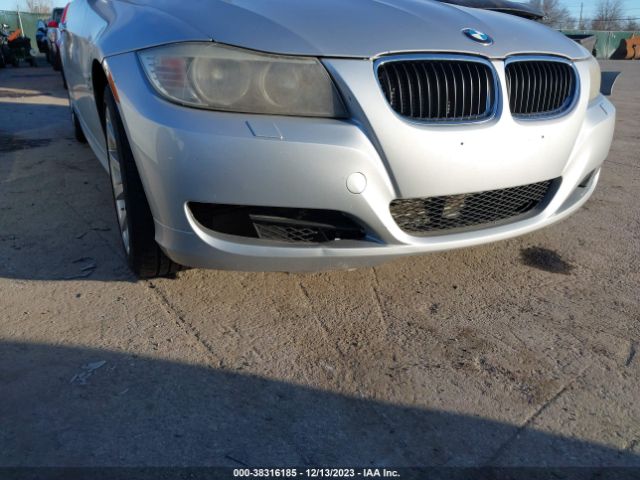 Photo 5 VIN: WBAPK7C5XBF087976 - BMW 328I 