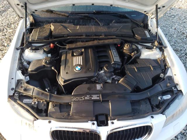 Photo 6 VIN: WBAPK7C5XBF195921 - BMW 328 XI 