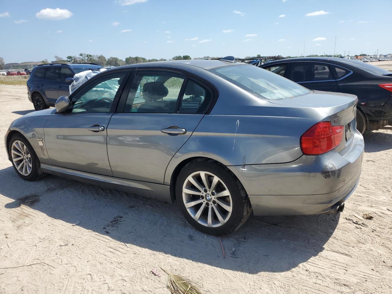 Photo 1 VIN: WBAPK7G50BNN86625 - BMW 3ER 