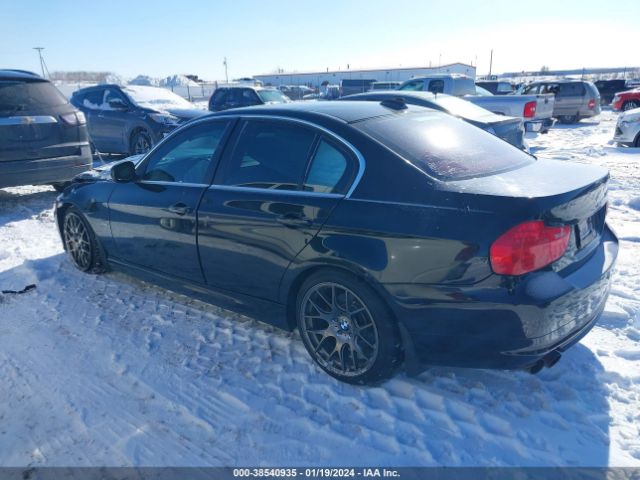 Photo 2 VIN: WBAPK7G53BNN71245 - BMW 328I 