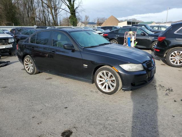 Photo 3 VIN: WBAPK7G53BNN77840 - BMW 3 SERIES 